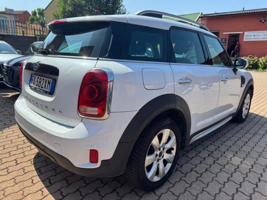MINI Countryman 1.5 One D Boost - 3