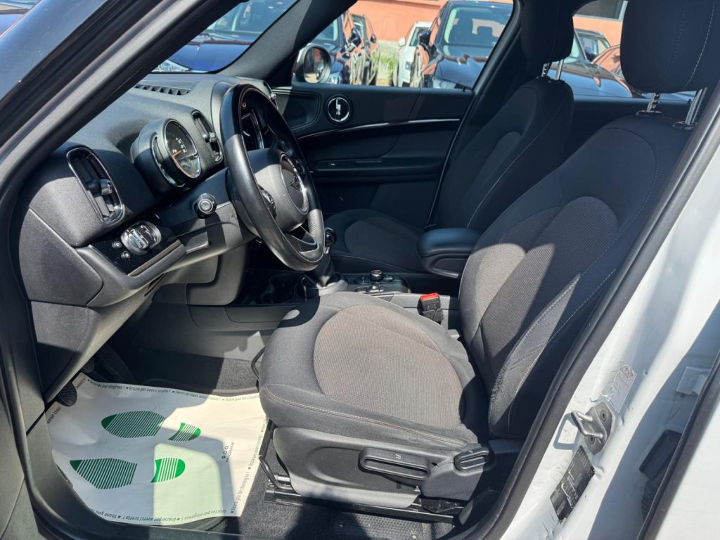 MINI Countryman 1.5 One D Boost - 16