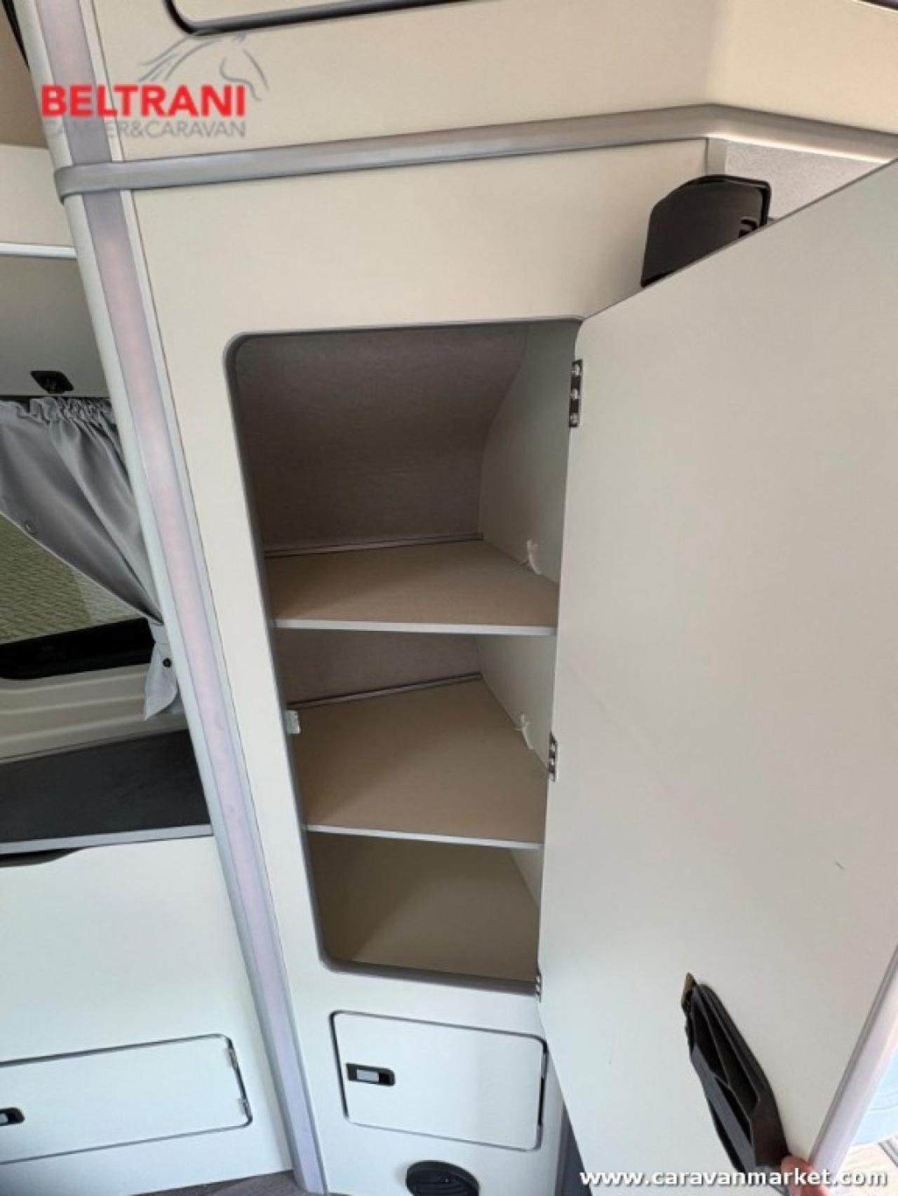 FORD NUGGET PLUS