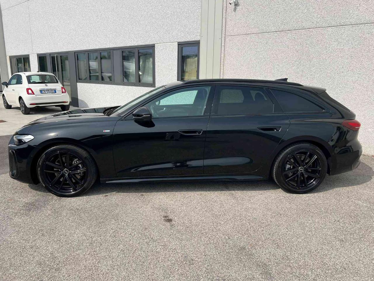 AUDI A5 Avant TDI 150 kW S tronic SLine edition BLACK LINE - 3