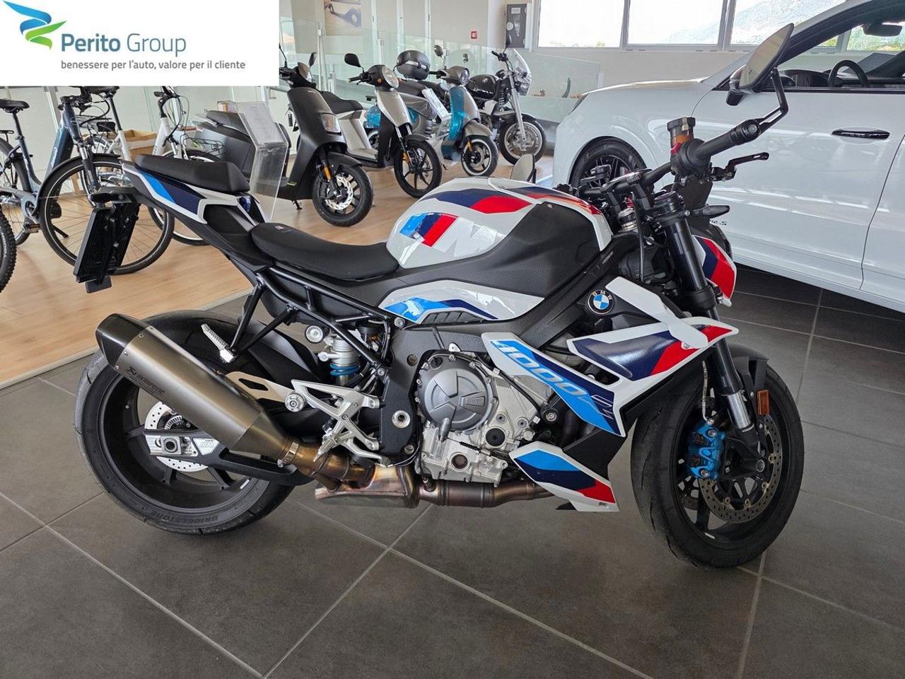 BMW M 1000 R 0E81 - 2
