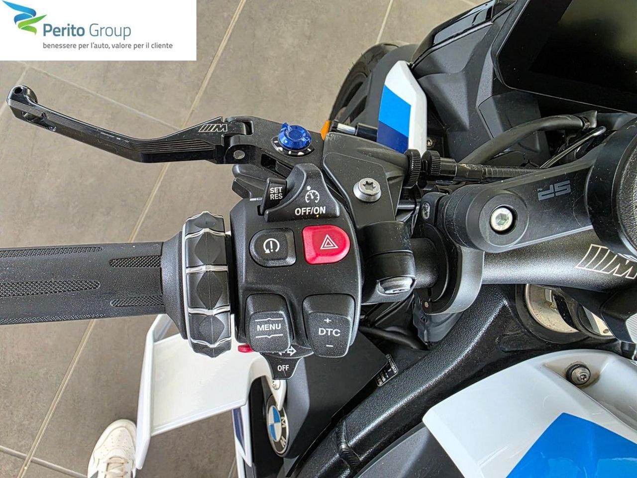 BMW M 1000 R 0E81 - 10