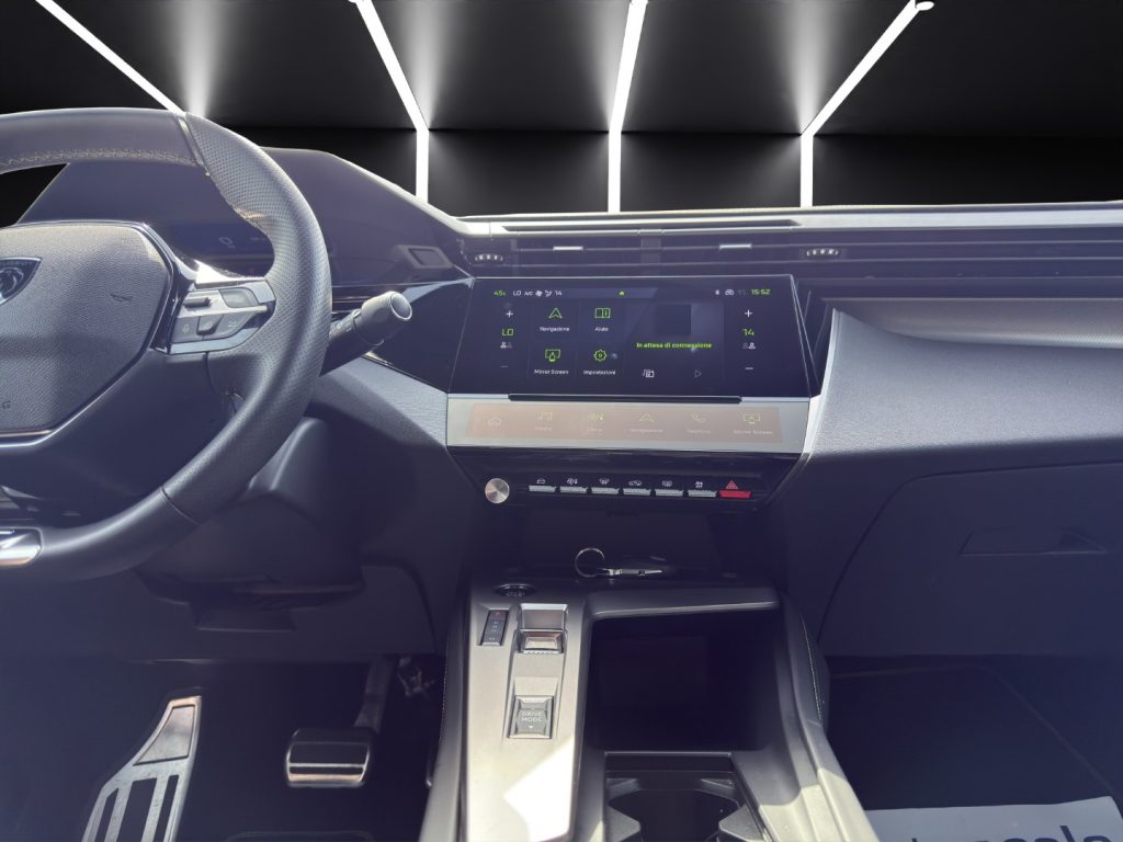 PEUGEOT 408 Hybrid 136 e-DCS6 GT - 14