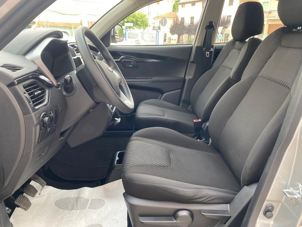 MAHINDRA KUV100 1.2 K8 GPL 5 Posti*Cerchi lega*Sensori*Fendi - 14