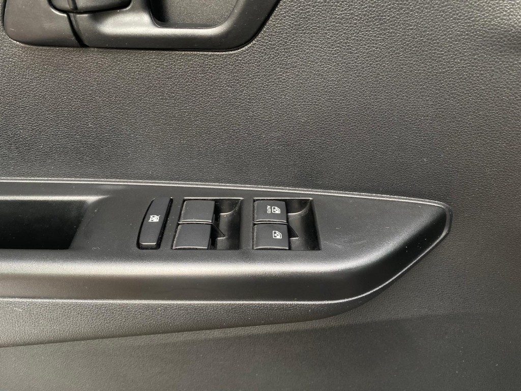 MAHINDRA KUV100 1.2 K8 GPL 5 Posti*Cerchi lega*Sensori*Fendi - 18