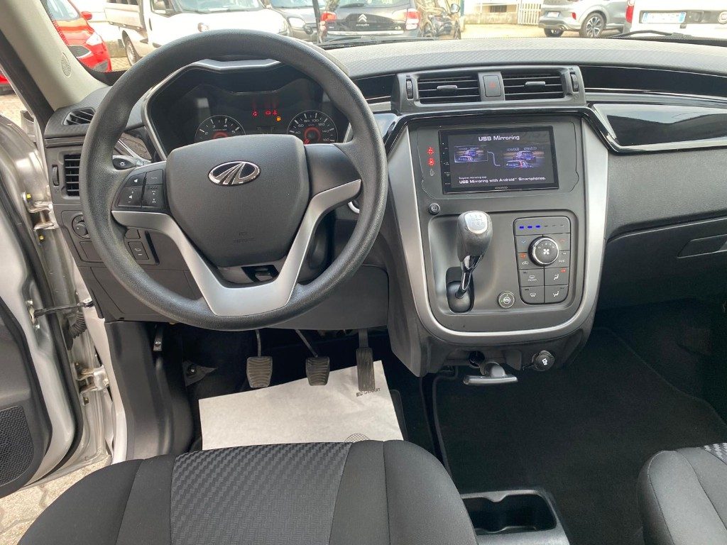 MAHINDRA KUV100 1.2 K8 GPL 5 Posti*Cerchi lega*Sensori*Fendi - 10