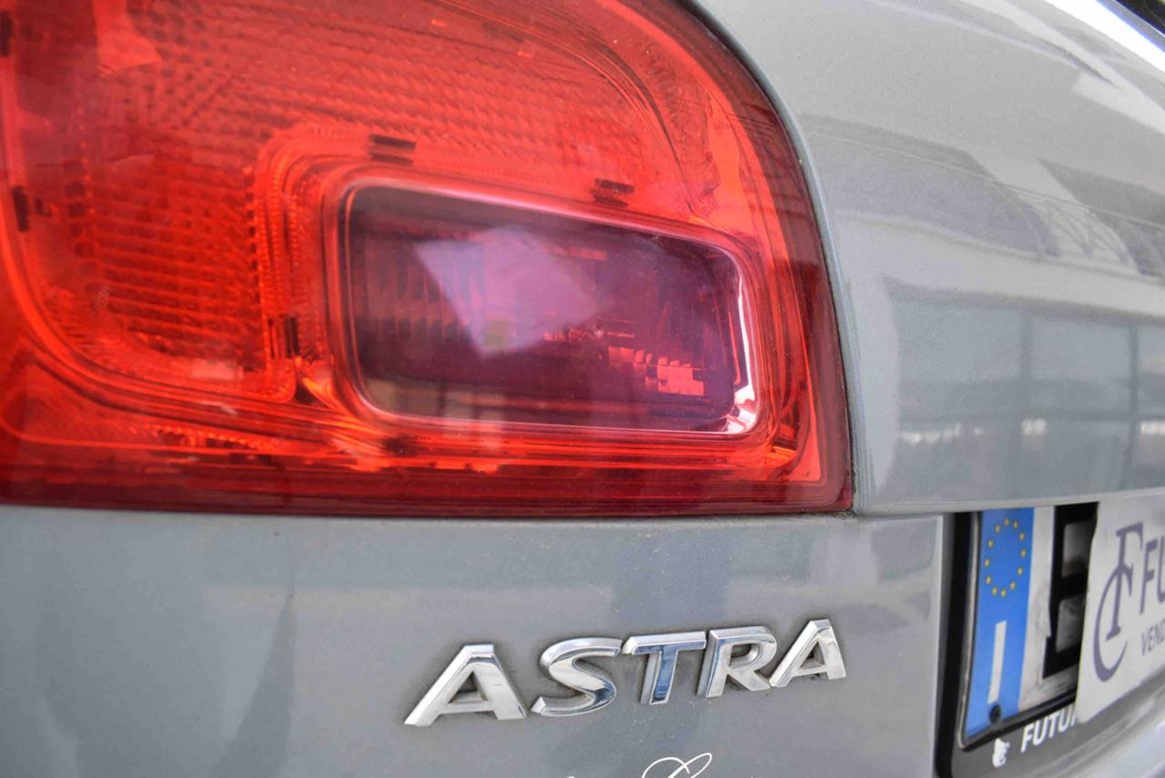OPEL Astra 1.7 CDTI 125CV 5 porte Elective - 18