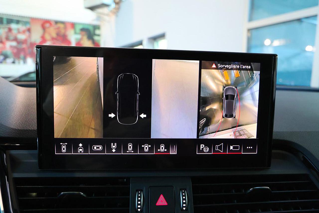 AUDI Q5 40 TDI Sportback Quattro S-Tronic Identity Black - 36