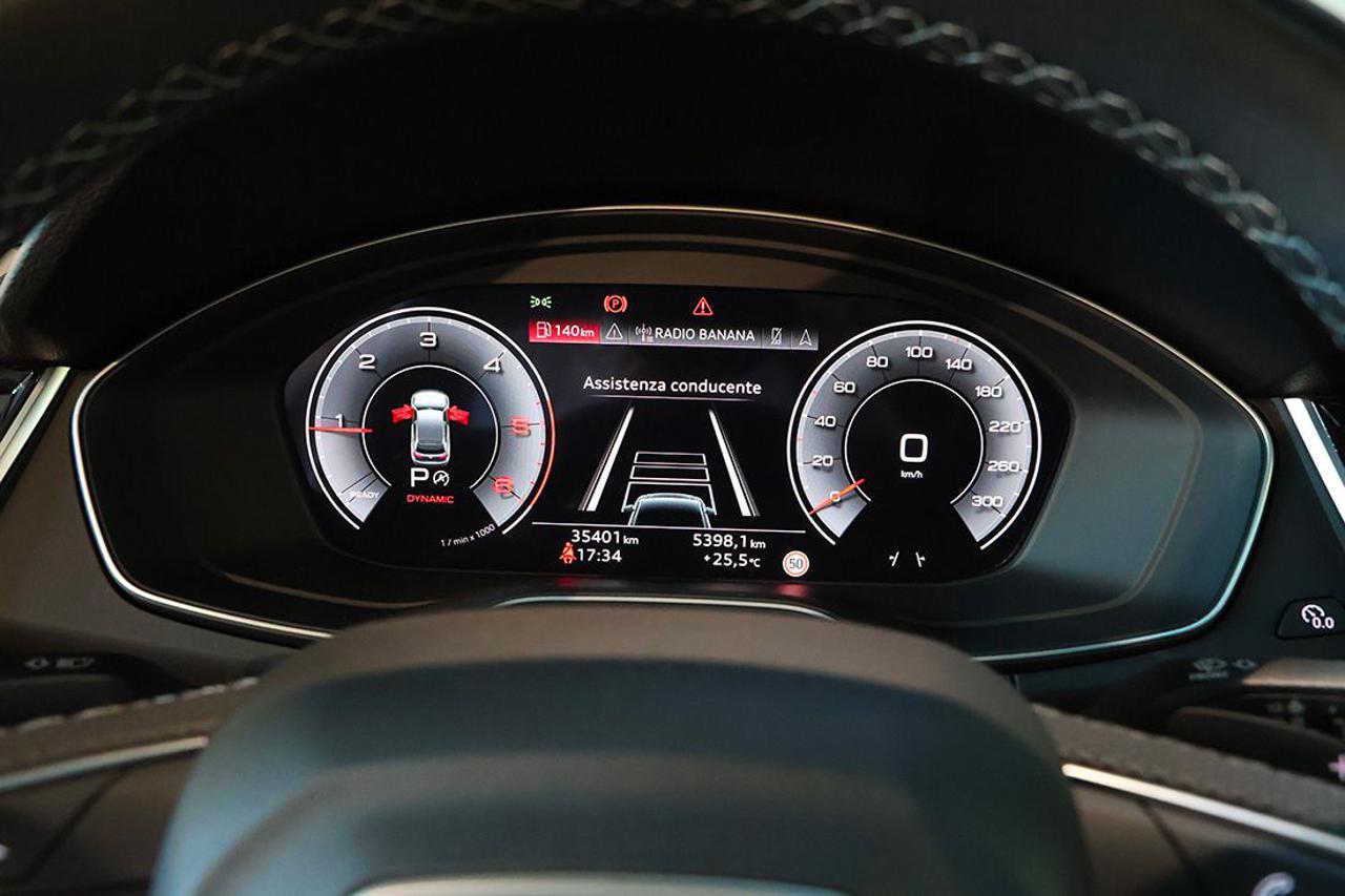 AUDI Q5 40 TDI Sportback Quattro S-Tronic Identity Black - 40