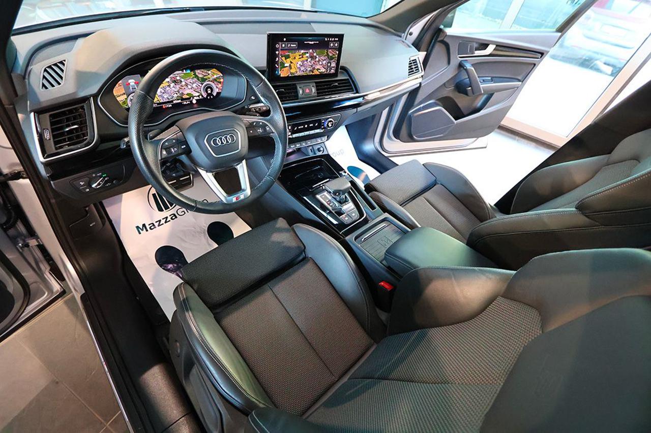 AUDI Q5 40 TDI Sportback Quattro S-Tronic Identity Black - 15