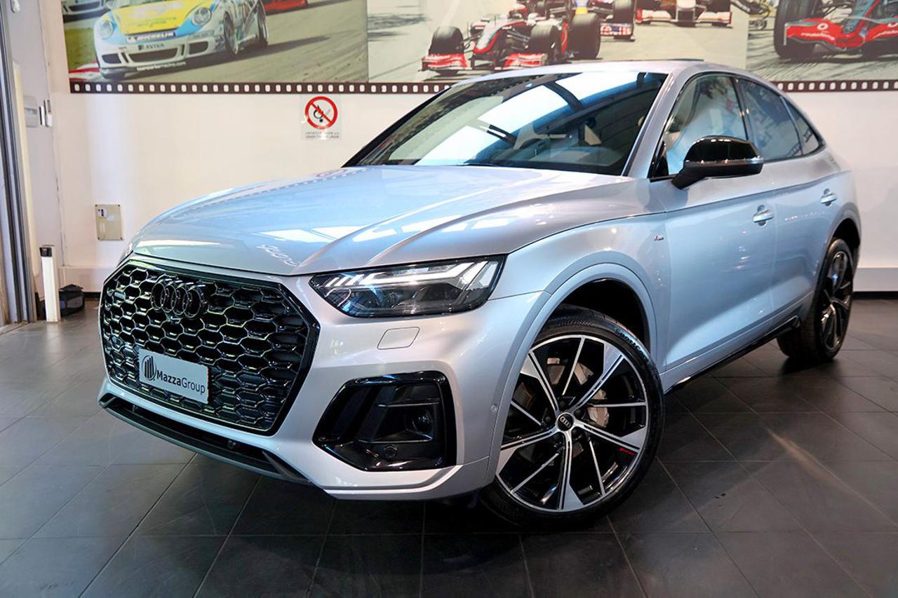 AUDI Q5 40 TDI Sportback Quattro S-Tronic Identity Black - 8