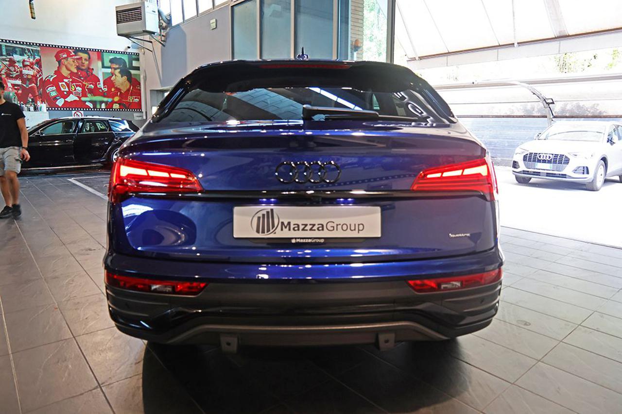AUDI Q5 40 TDI Sportback Quattro S-Tronic S-Line - 8