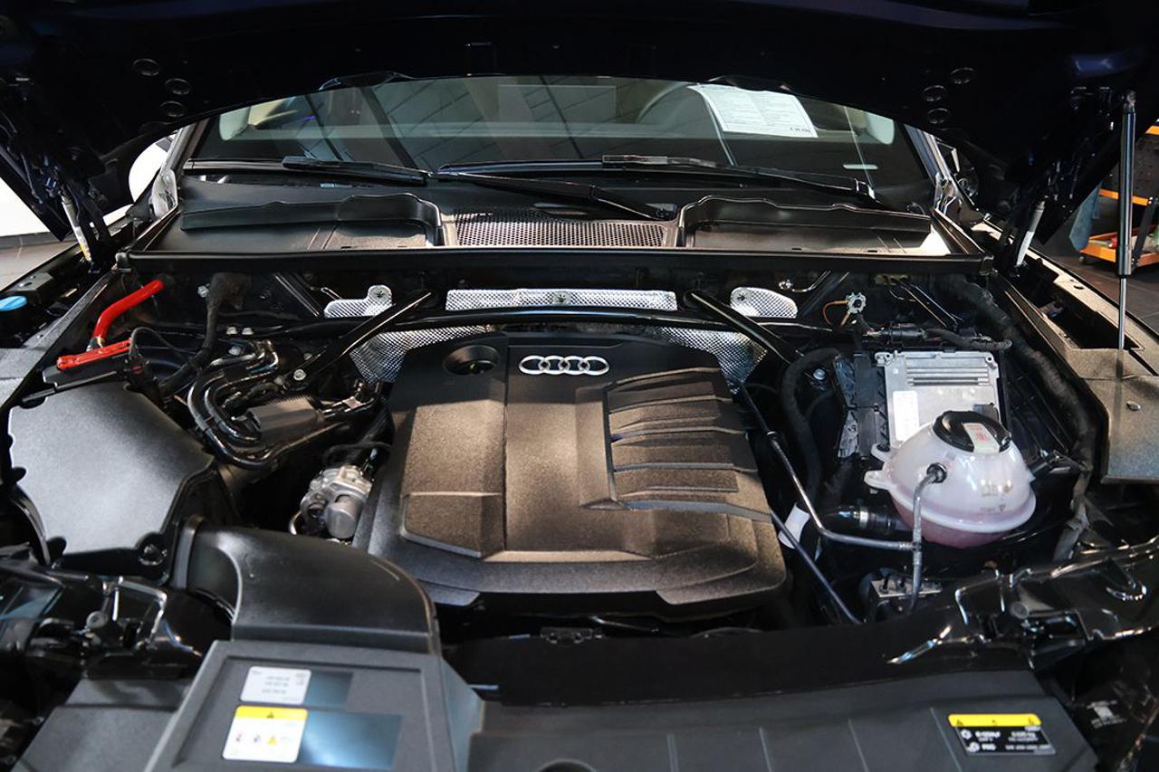 AUDI Q5 40 TDI Sportback Quattro S-Tronic S-Line - 11