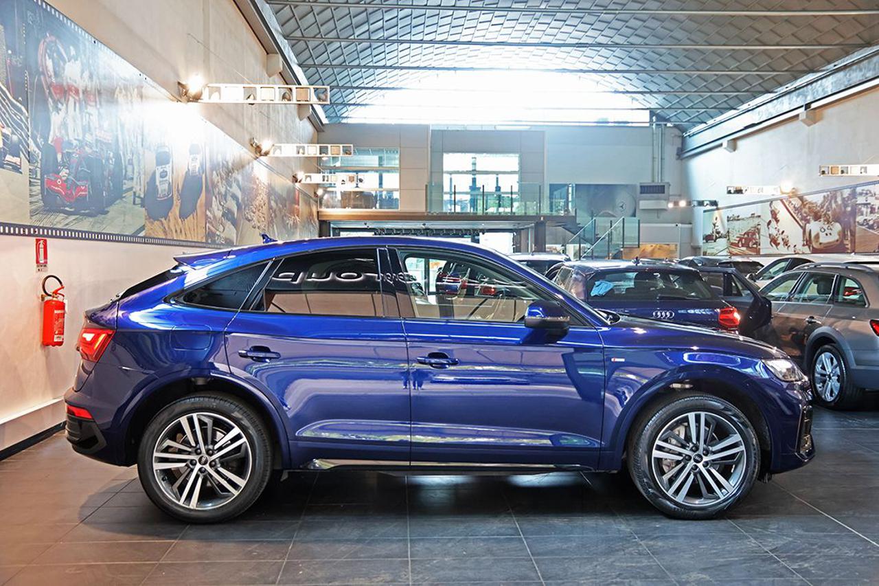 AUDI Q5 40 TDI Sportback Quattro S-Tronic S-Line - 2