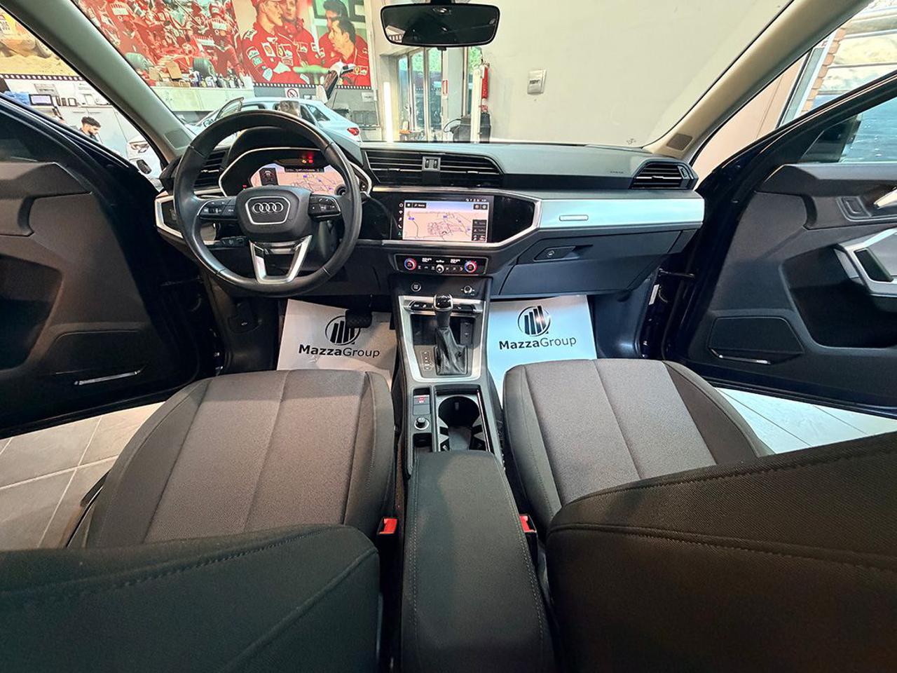 AUDI Q3 35 TDI Sportback Quattro S-Tronic Business Plus - 16