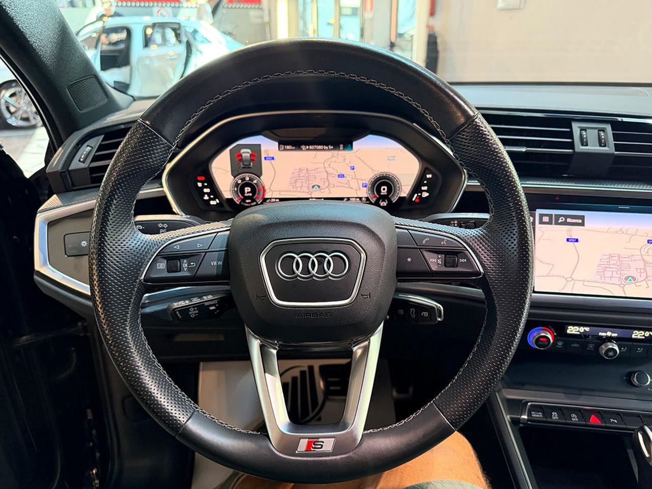 AUDI Q3 40 TDI Sportback Quattro S-Tronic S-Line - 22
