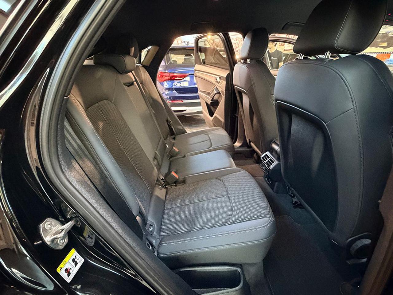 AUDI Q3 40 TDI Sportback Quattro S-Tronic S-Line - 20