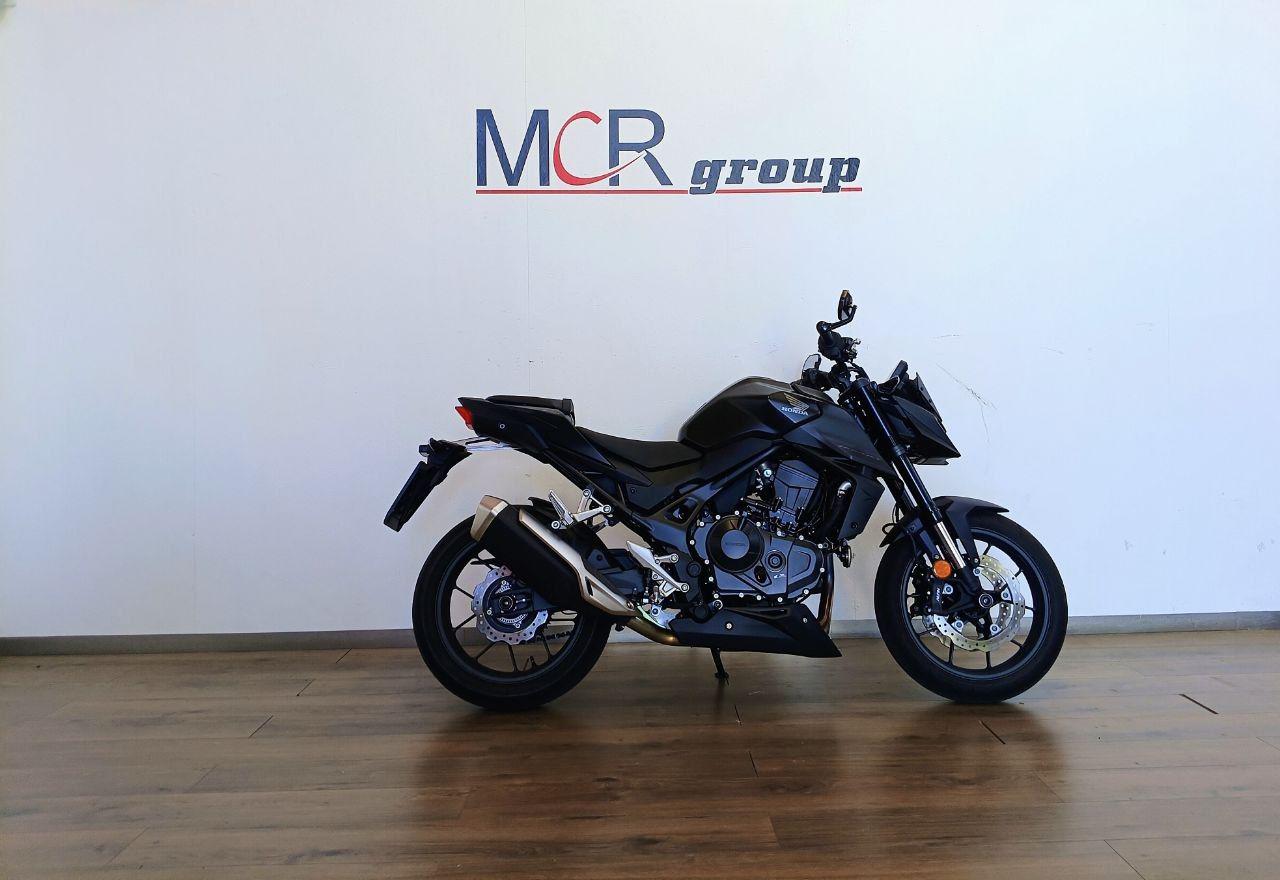 HONDA Hornet 750 . - 2