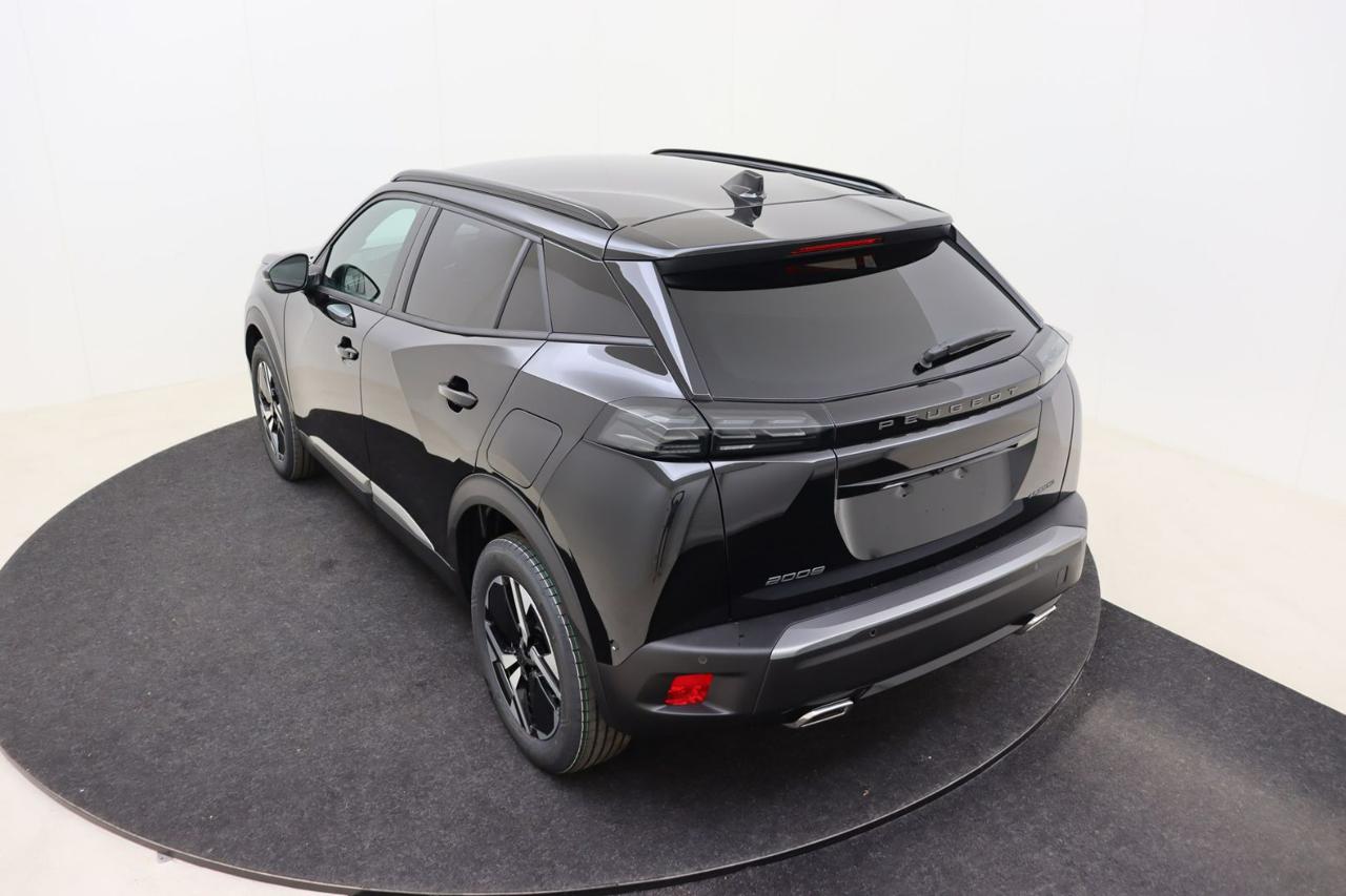 PEUGEOT 2008 Hybrid 145 e-DCS6 GT - 23