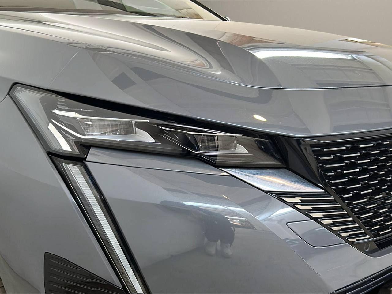 PEUGEOT 308 PureTech Turbo 130 S&S EAT8 SW GT - 35