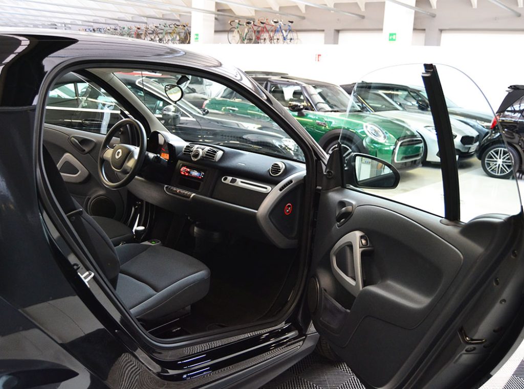 SMART ForTwo 1000 52 kW MHD coupé pure SERVOSTERZO - 3