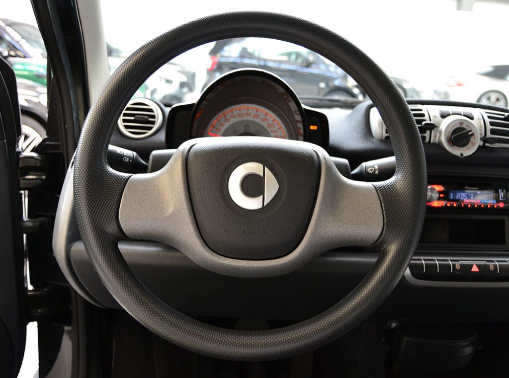 SMART ForTwo 1000 52 kW MHD coupé pure SERVOSTERZO - 6