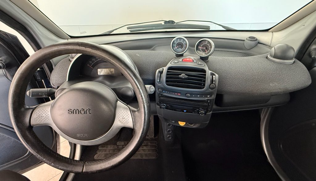 SMART ForTwo 700 coupé .passion (45 kW) - 10