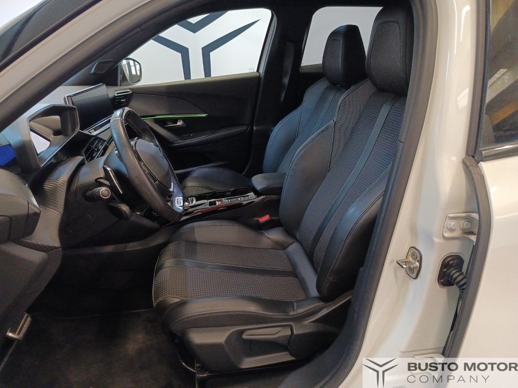 PEUGEOT 2008 2008 1.5 bluehdi GT Pack s&s 130cv eat8 - 8