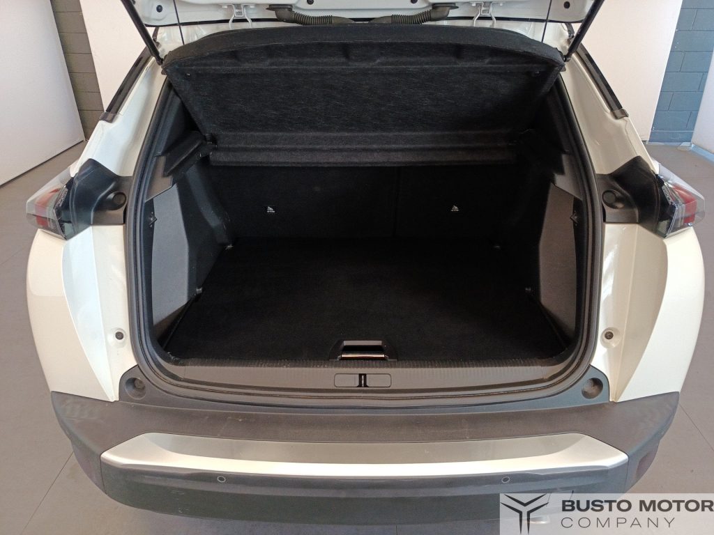PEUGEOT 2008 2008 1.5 bluehdi GT Pack s&s 130cv eat8 - 10
