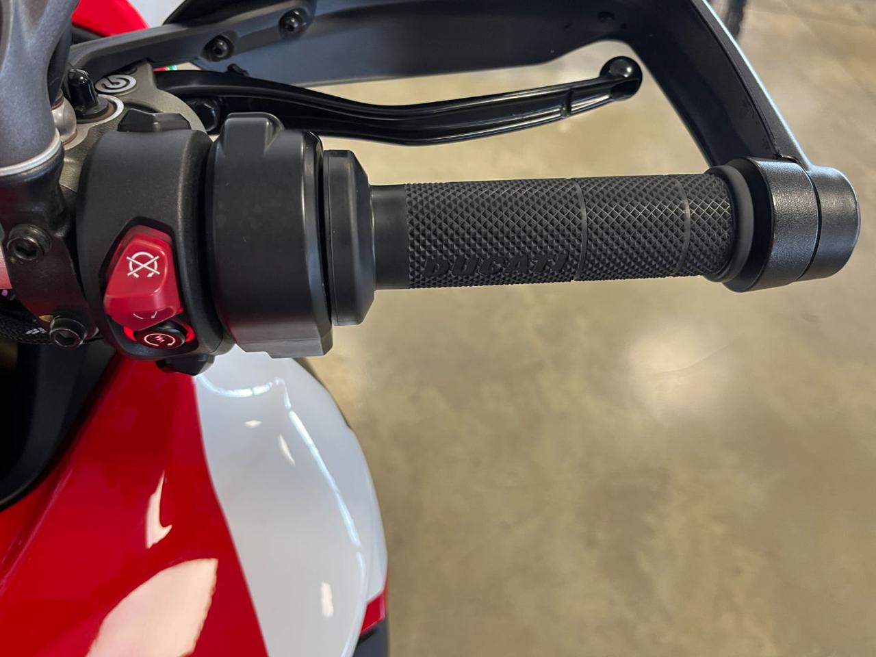 DUCATI Multistrada V4 S PIKES PEAK - 11