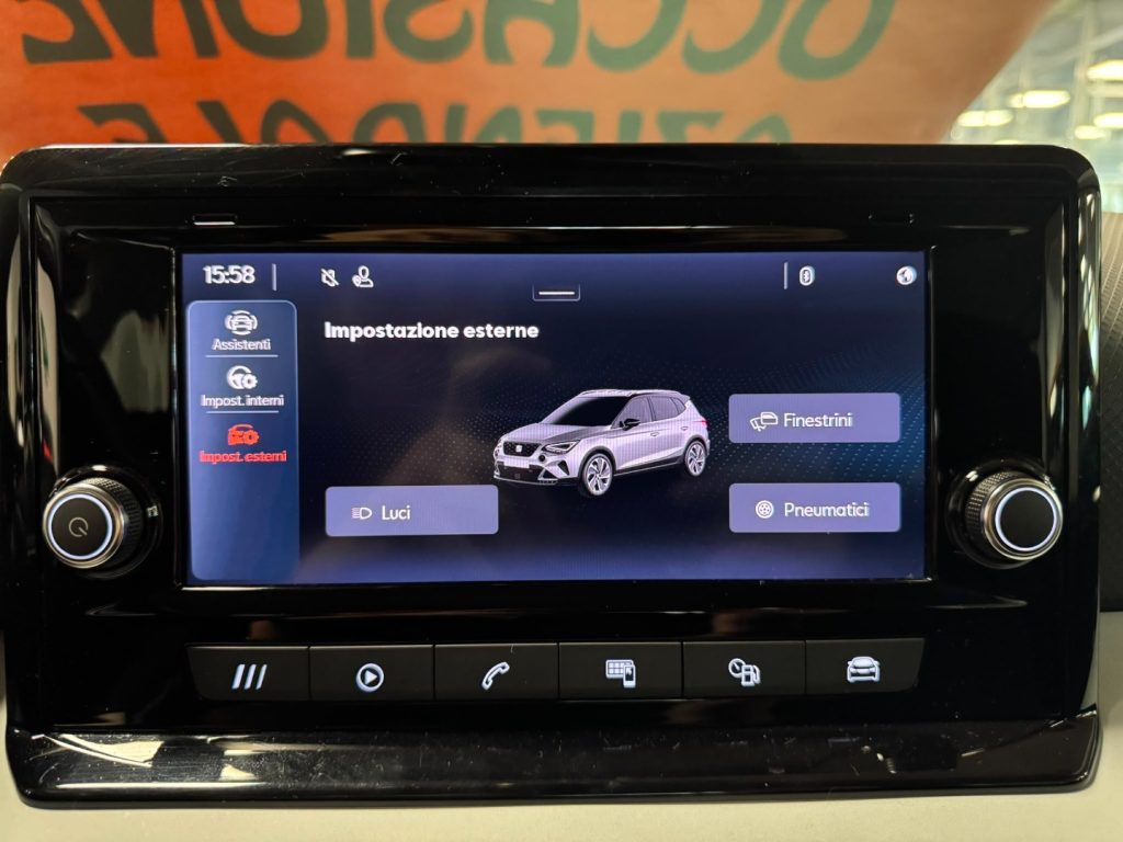 SEAT Arona 1.0 EcoTSI Style 16 - 22