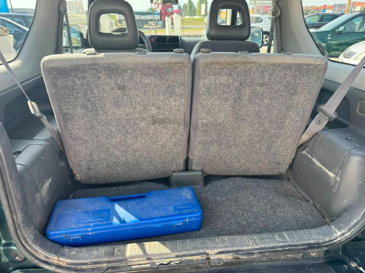 SUZUKI Jimny 1.3i 16V cat 4WD JLX - 13