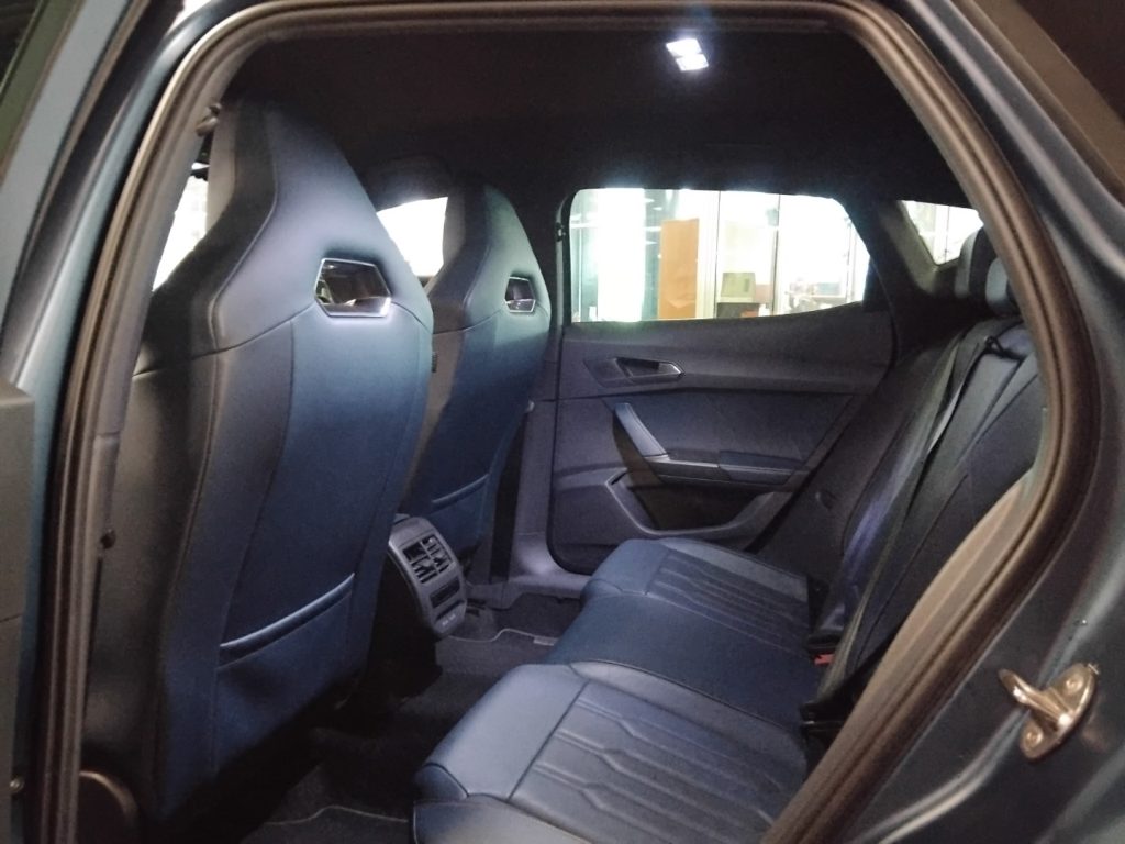 CUPRA Formentor 1.5 TSI DSG 19 sedili bucket - 7