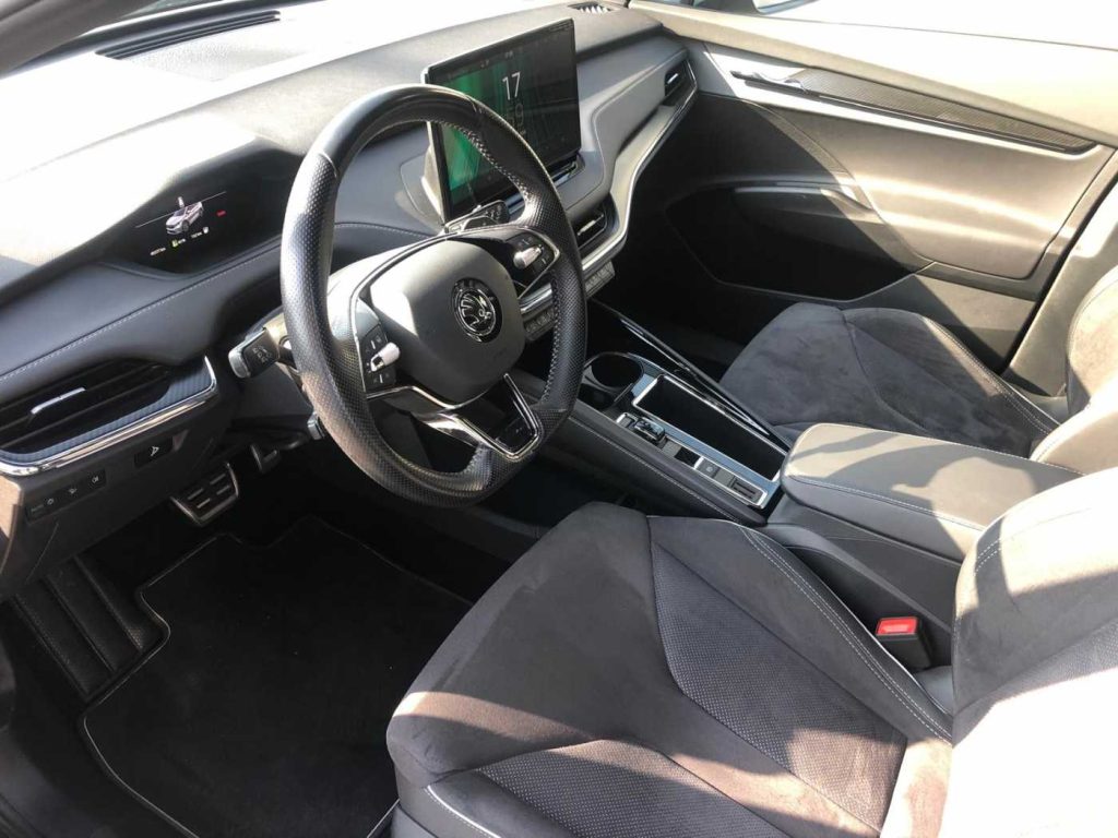 SKODA Enyaq iV 60 SportLine - 9