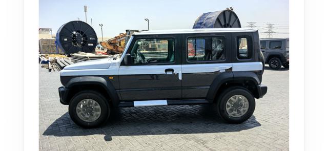 SUZUKI Jimny Grigio scuro metallizzato