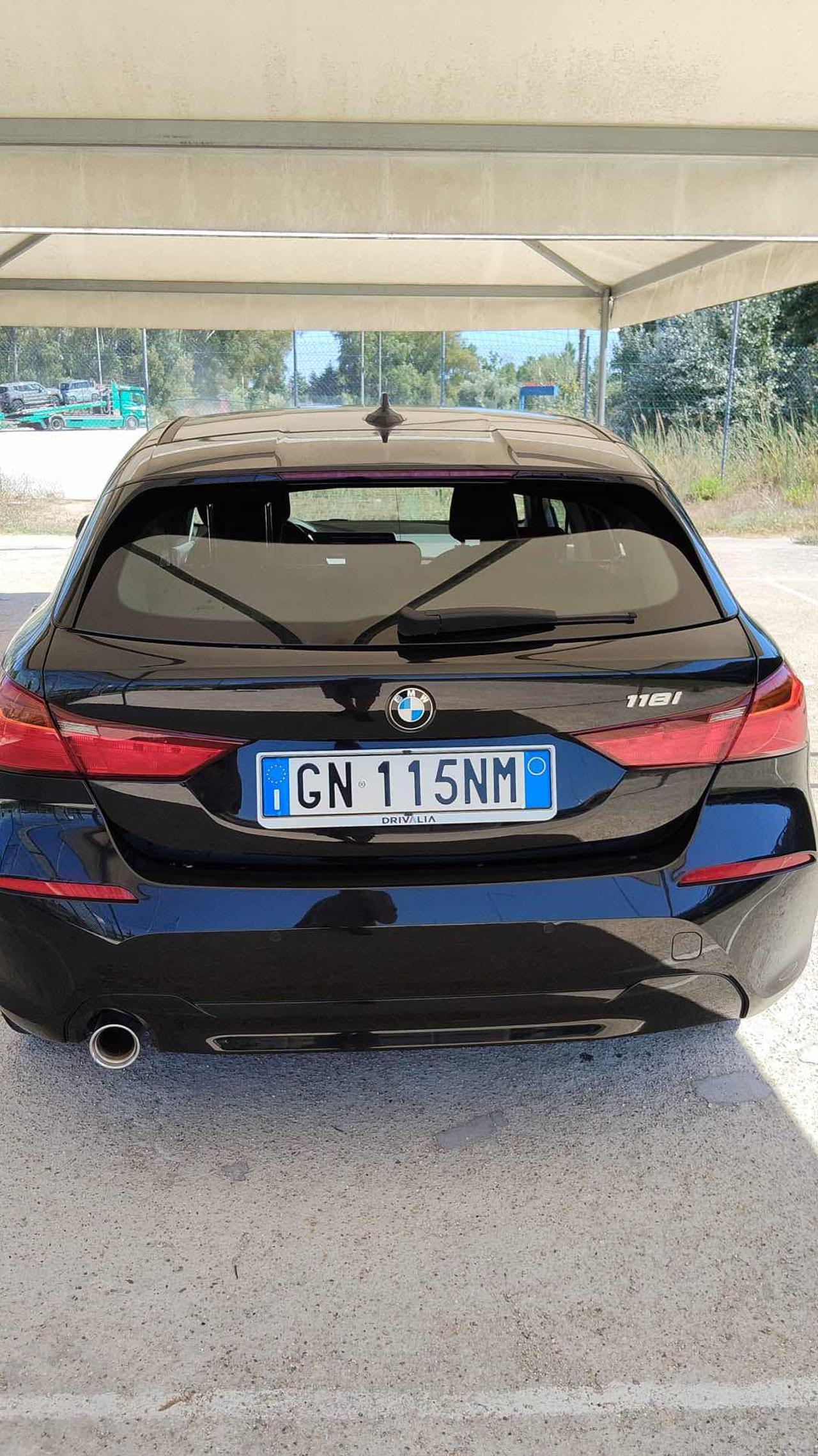 BMW 118 i 5p. Business Advantage AUTOMATICA - 11