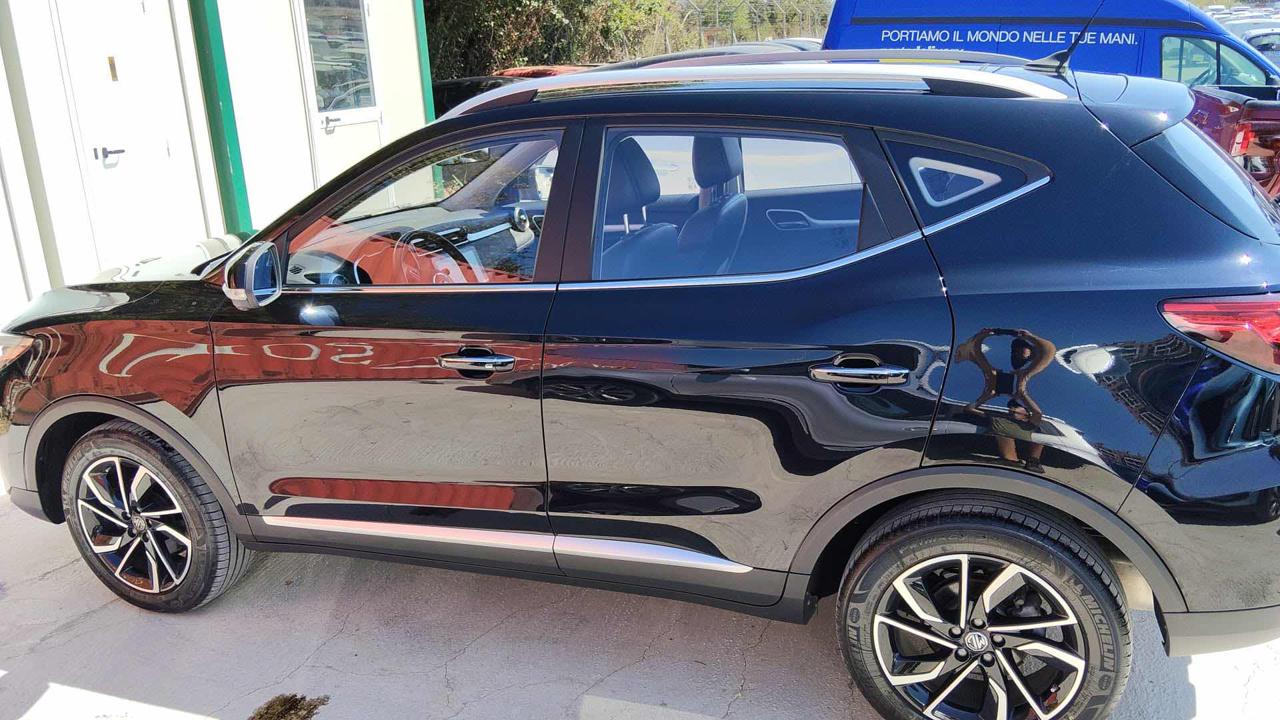 MG ZS 1.0T-GDI Luxury FULL OPTIONAL PREZZO VERO - 4