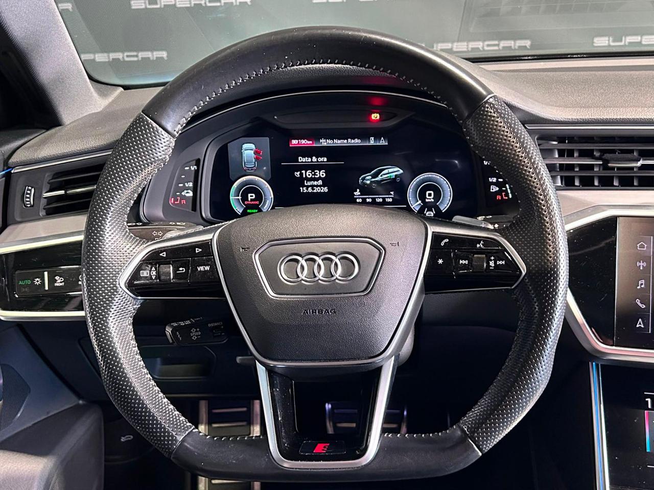 AUDI A6 Avant 55 2.0 TFSI e quattro ultra S tronic S line - 11