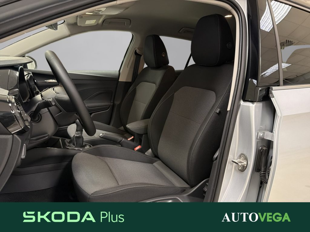 SKODA Fabia 1.0 mpi selection 80cv - 13