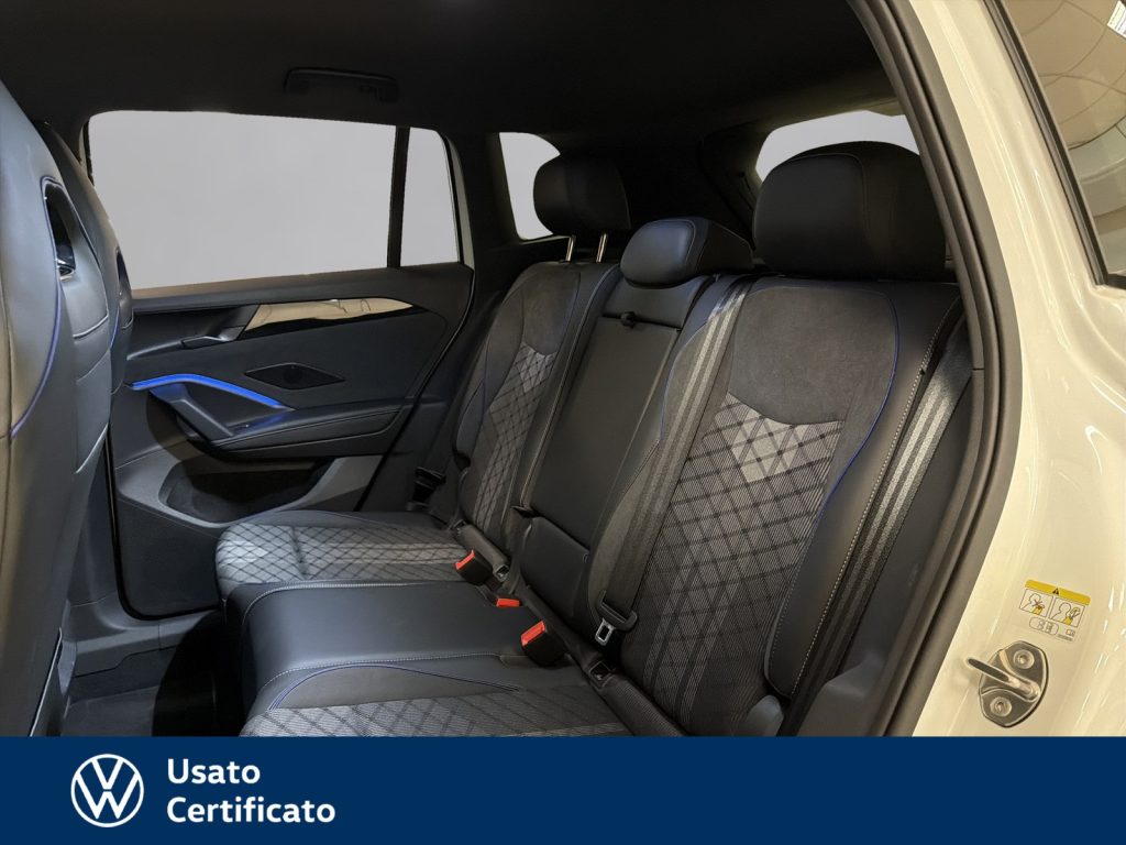 VOLKSWAGEN Tiguan 1.5 tsi ehybrid r-line 204cv dsg - 12
