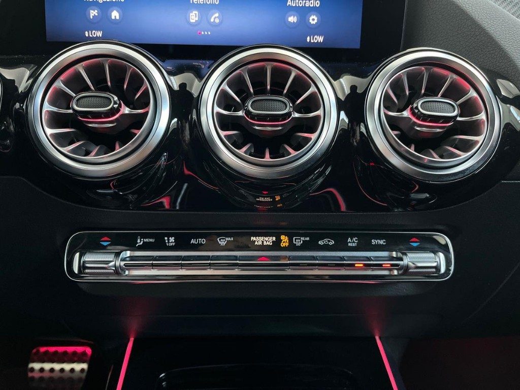 MERCEDES-BENZ GLA 200 d Automatic 4Matic AMG Line Advanced Plus - 14