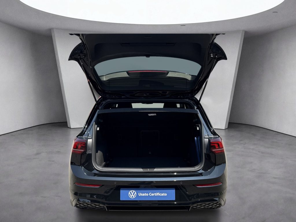 VOLKSWAGEN Golf Nuova Golf R-Line Plus 2.0 TDI SCR 110 kW (150 CV) - 17