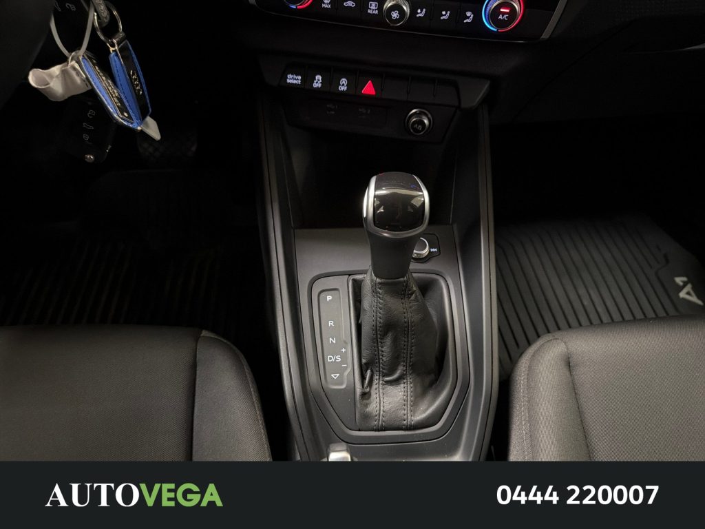 AUDI A1 citycarver 35 1.5 tfsi 150cv s-tronic - 11