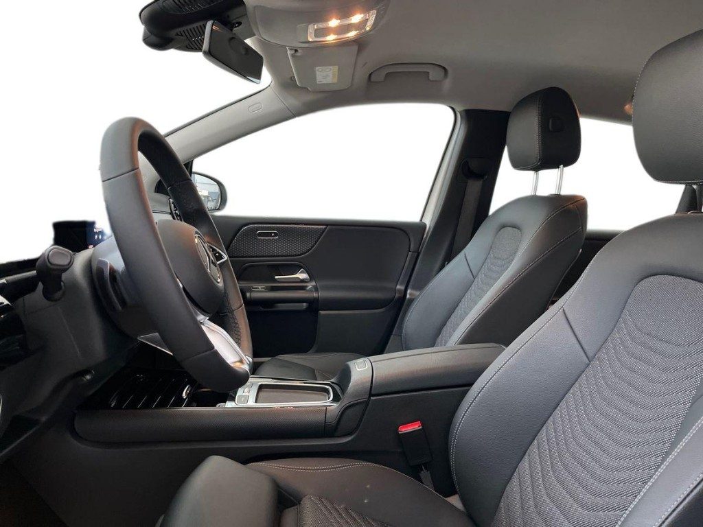 MERCEDES-BENZ B 180 d Automatic Advanced - 10