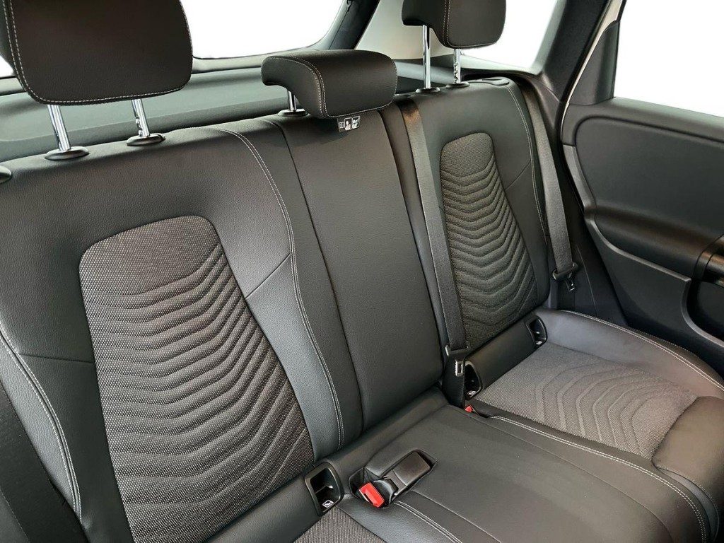 MERCEDES-BENZ B 180 d Automatic Advanced - 16
