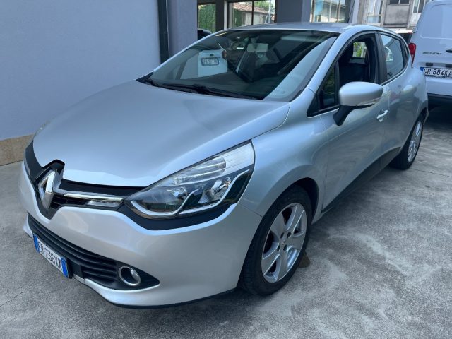 RENAULT Clio Argento metallizzato