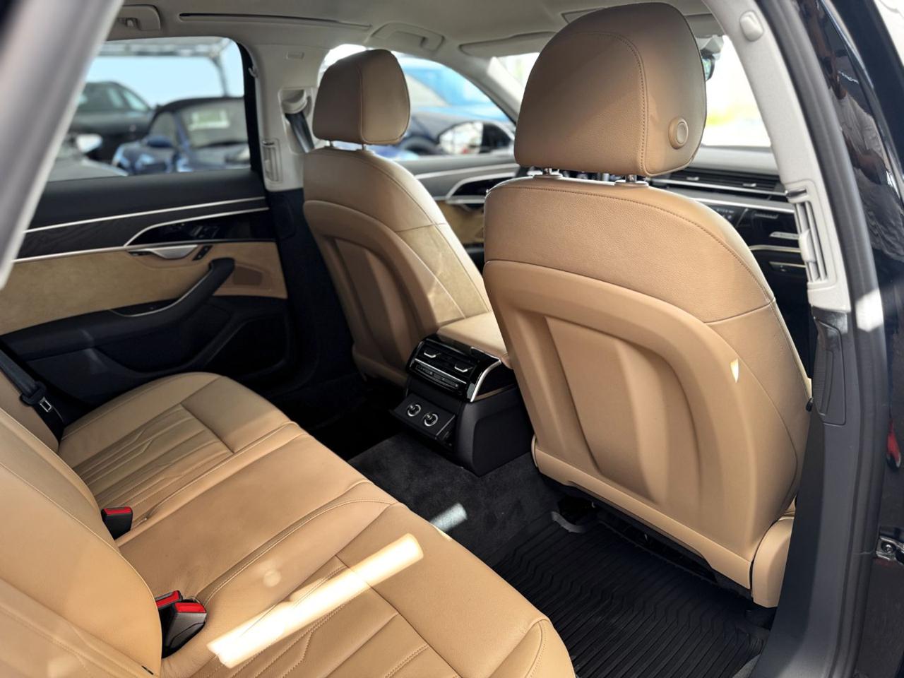 AUDI A8 50 TDI 286cv MHEV Quattro - Solo 25.400 km - 28