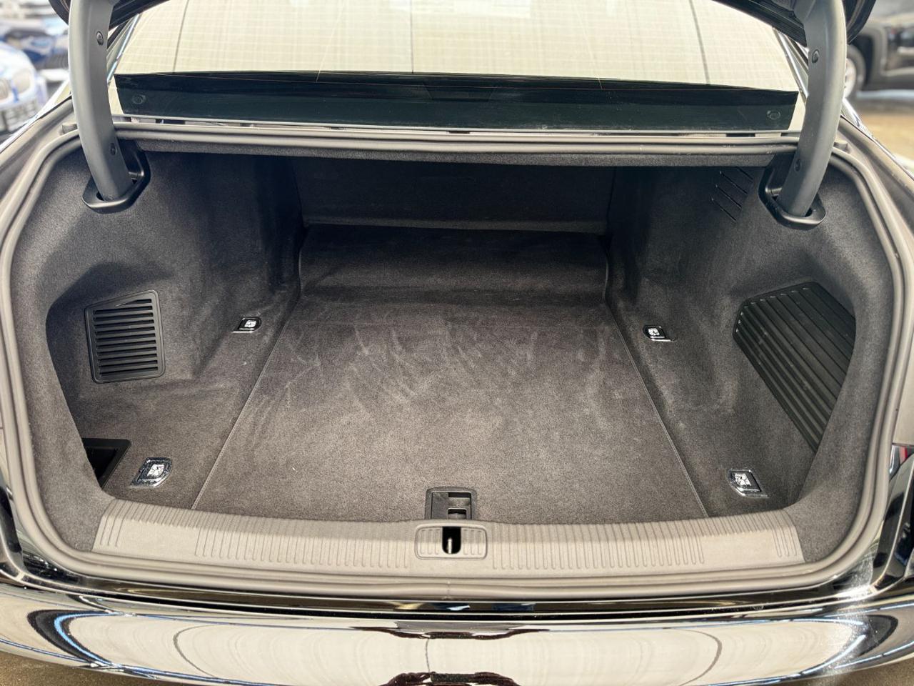AUDI A8 50 TDI 286cv MHEV Quattro - Solo 25.400 km - 27