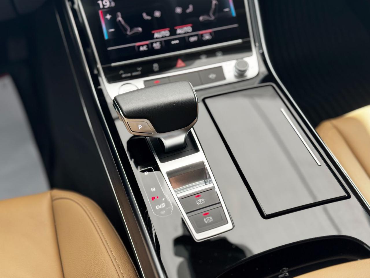 AUDI A8 50 TDI 286cv MHEV Quattro - Solo 25.400 km - 25