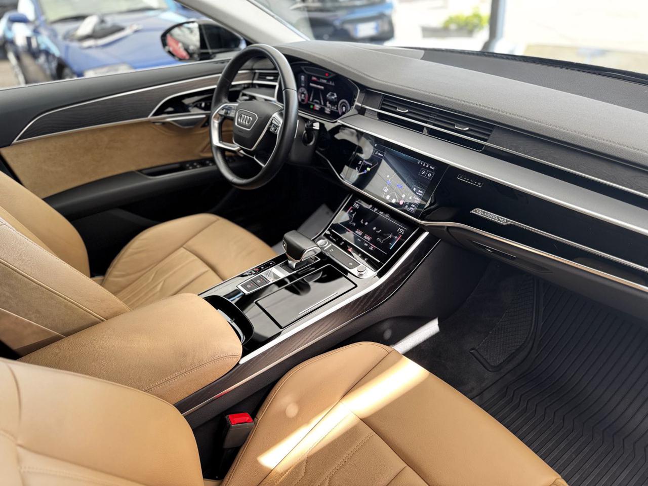 AUDI A8 50 TDI 286cv MHEV Quattro - Solo 25.400 km - 9
